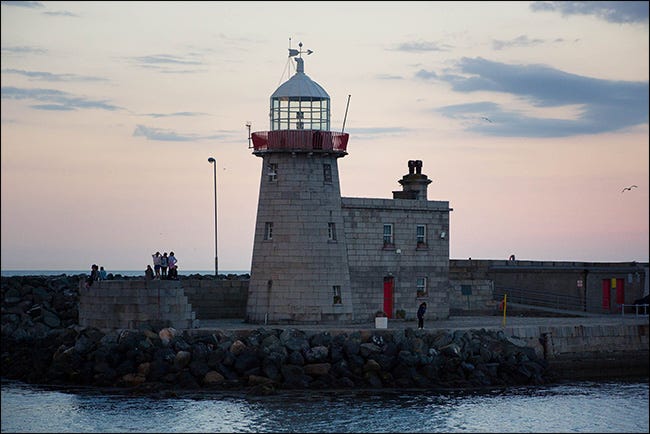 original image of a lighthouse